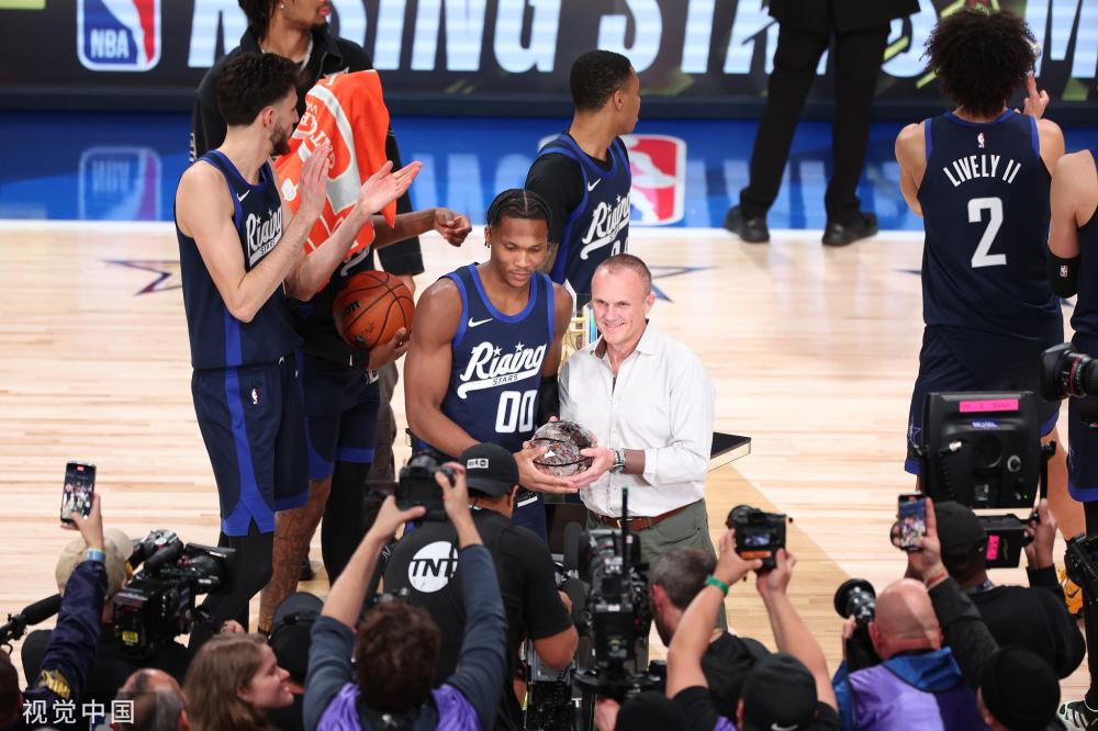 蕴涵着对全 蕴涵着对全