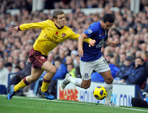 她不仅展示 她不仅展示